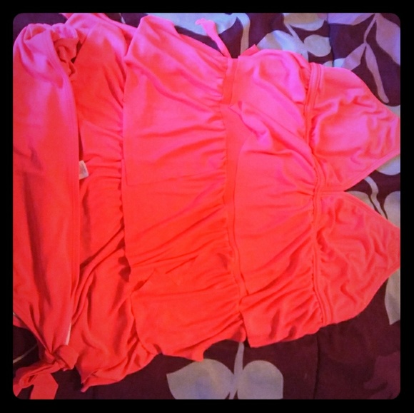 Two piece - Picture 1 of 2